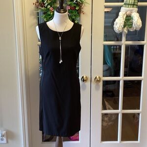 Elegant Black Sleeveless Dress